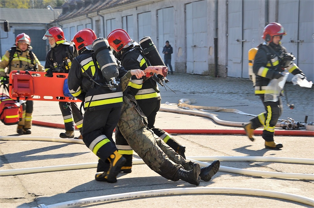  Alarm pożarowy w jednostce wojskowej