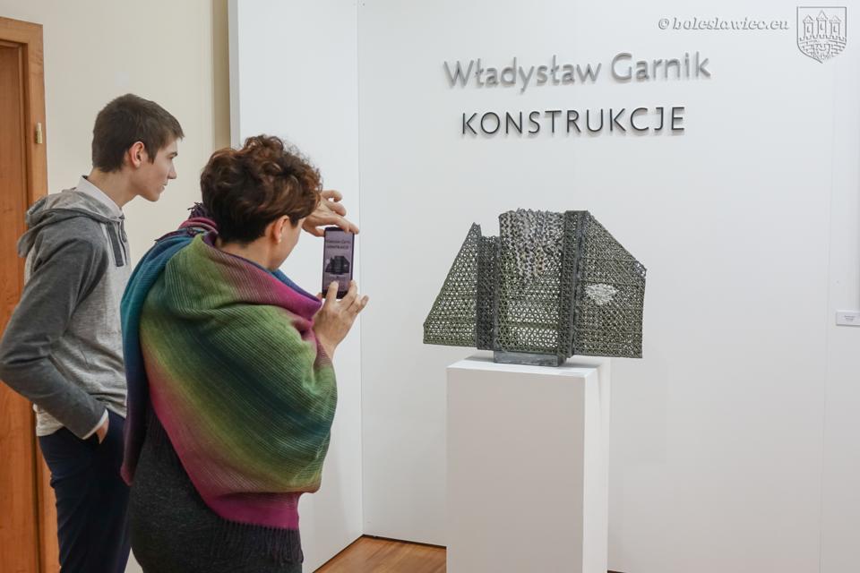 W bolesławieckim muzeum wystawa “Władysław Garnik – Konstrukcje”